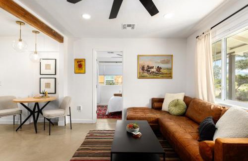 Poets Square Casa | Designer Home with Guest House, Pool, Hot Tub