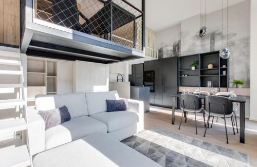 Holesovice Apartamento | Designer Loft Apartment Holešovice, Parking, Balcony