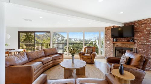 Agoura Hills Casa | Designer Malibu Retreat w Private Pool Dual Firepits and A Panoramic Views