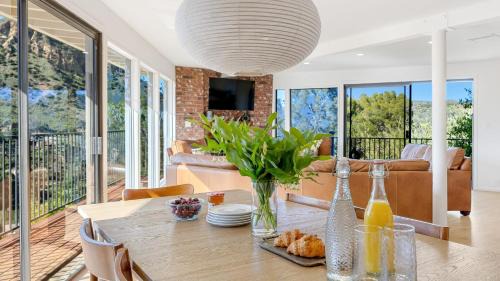 Agoura Hills Casa | Designer Malibu Retreat w Private Pool Dual Firepits and A Panoramic Views