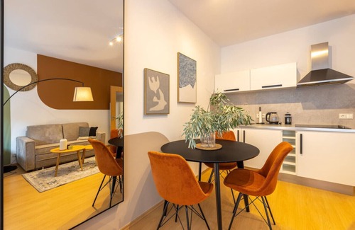 Nusle Apartamento | Designer Prague Studio in a Vibrant Neighborhood