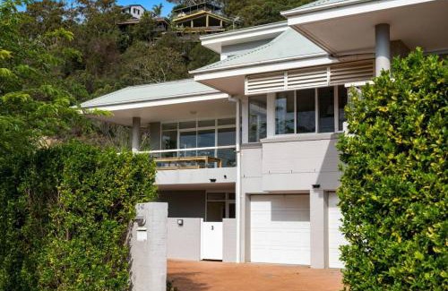 Palm Beach Casa | Designer Retreat Meets Vibrant Beachside Living