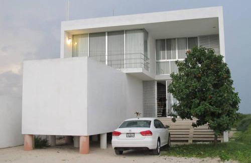 San Benito Casa | Designer´s House Beach Front Superb Ocean View Hi Speed WiFi