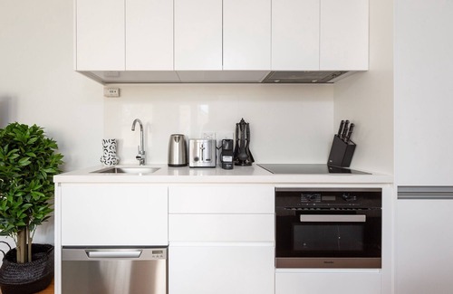 Lewisham Apartamento | Designer Studio in Grand Manor 20 min From Sydney