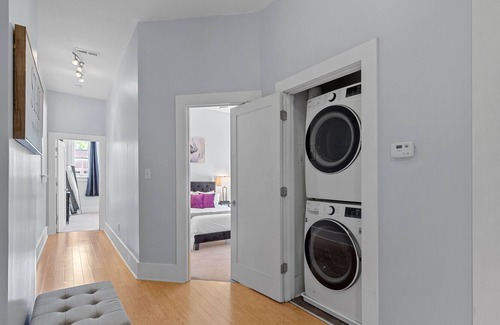 Benton Park Casa | Designer Townhome 1 of 3 | JZ Vacation Rentals