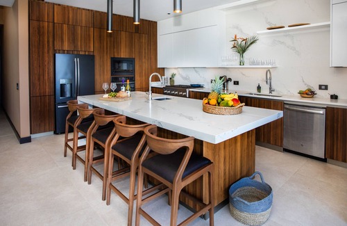 El Cerro Villa | DESIGNER VILLA W/ EXHILARATING OCEAN VIEWS -