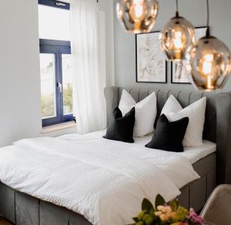 Wismar Apartamento | Designoase für 3 mit Blick auf den Wismarer Hafen