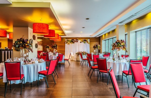 Piaseczno Hotel | DeSilva Warszawa Piaseczno