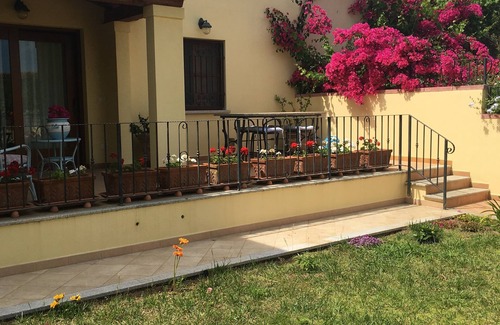 Porto Ottiolu Villa | "DESSANAI" 350 mt playa. CASA ROMANTICA Y FAMILIAR.