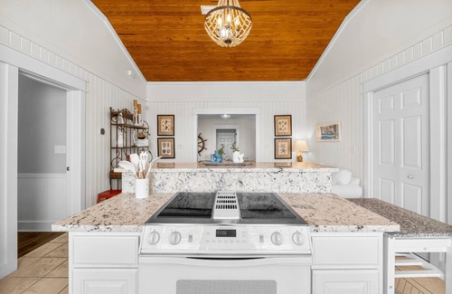 Gulf Pines Casa | Destin Beach House - Southern Comfort