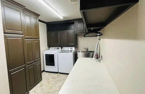 Pilot Point Casa | Destin Ranch | Vacation House | Wedding Venue