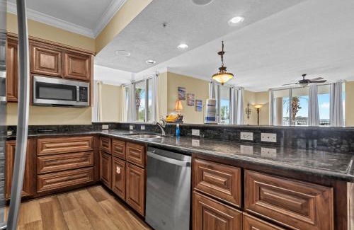 Fort Walton Beach Casa | Destin West Osprey L-03 sleeps 10 near beach resort access