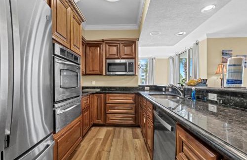 Fort Walton Beach Casa | Destin West Osprey L-03 sleeps 10 near beach resort access