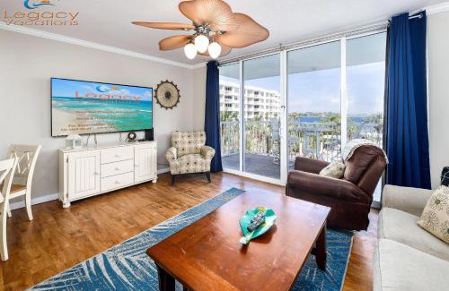 Fort Walton Beach Casa | Destin West Pelican#408-Resort Corner Lazy River!