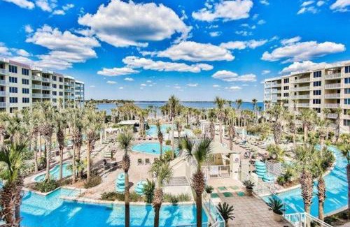 Fort Walton Beach Casa | Destin West Pelican#408-Resort Corner Lazy River!