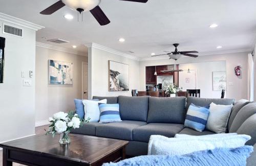 Southwest Anaheim Casa | Destination #36