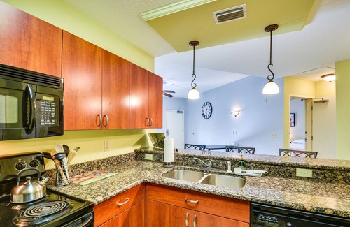 National Gardens Condominio | Destination Daytona Vacation Rental 8 Mi to Beach!