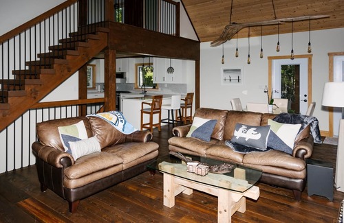 Eagle Lake Cabaña | Destination Haven for Outdoor Enthusiasts!