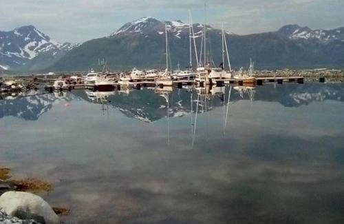 Tromso Casa | Det røde huset på Vågnes