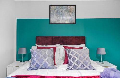 Cambridge Casa | Detached 6 Bedroom Cambridgeshire Abode - Pets