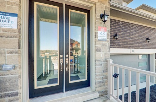 Barrie Casa | Detached Brand New Modern Home In South Barrie with H+ME Technology