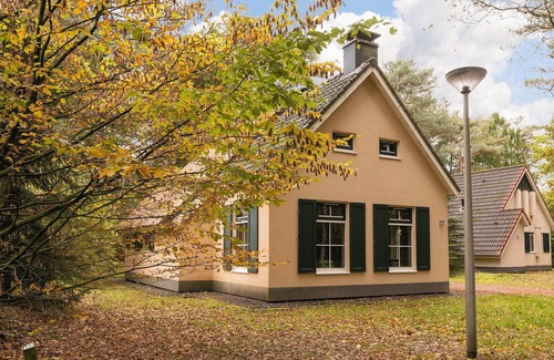 Hooghalen Casa | Detached bungalow for 6 persons