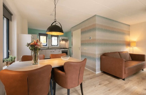 Hooghalen Casa | Detached bungalow with terrace in beautiful Drenthe.