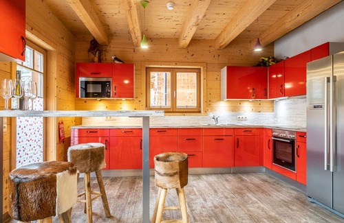 Kaprun Chalet De Esquí | Detached chalet in Kaprun with sauna and hot tub