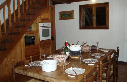 Flumet Chalet De Esquí | CHALET INDIVIDUAL 8 PERSONAS - A 300 METROS DE ESQUÍ ZONA DIAMANTE