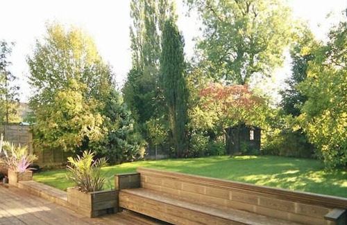 Trafford Casa | Detached Contemporary 5 Bedroom en-suite bedroom house