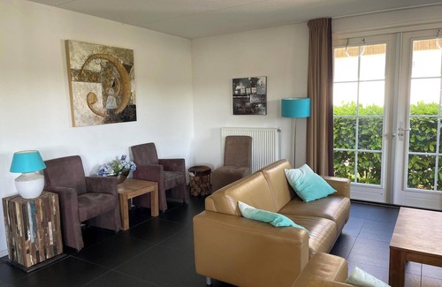 Municipality of Echt-Susteren Casa | Detached family villa with 4 bedrooms, 2 bathrooms and a sauna