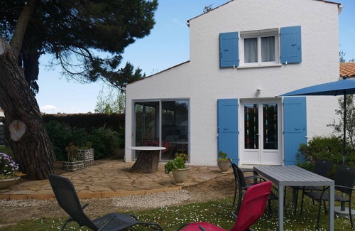 La Cotiniere Casa | casa unifamiliar en un parque tranquilo cerca del puerto pesquero