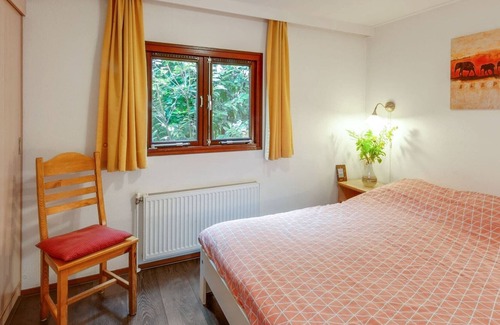 Stegeren Chalet De Esquí | Detached, fully equipped chalet in Vechtdal near Ommen, for 4 people
