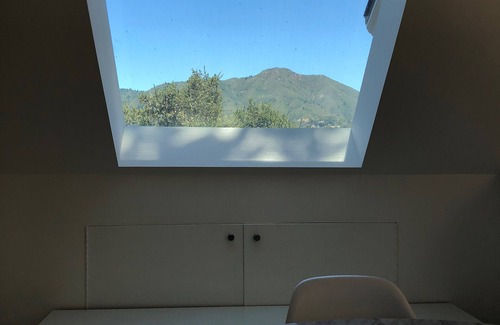 Mill Valley Cabaña | CASA DE HUÉSPEDES INDEPENDIENTES: Walk To Town, 1030 Sq Ft, 1 BR / 1. 5 BA, el monte. Tam Vie