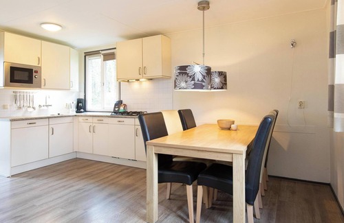 Noordwolde Casa | Detached holiday bungalow for six people