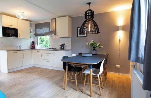 Noordwolde Casa | Detached holiday bungalow for six people