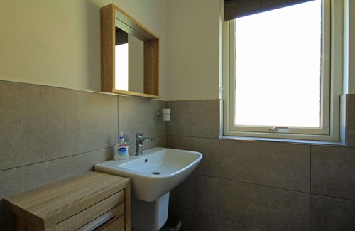 Coylumbridge Casa | Casa de vacaciones independiente con bañera de hidromasaje y sauna en la pista de esquí de Aviemore