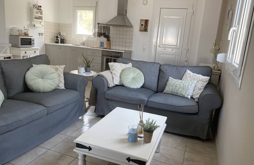 Kirianna Casa | Detached Holiday Villa with private pool in Loutra, Crete