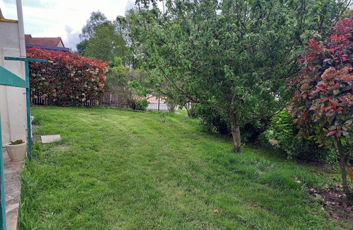 Jassat Casa | Detached house 3 km from shops.2 bedrooms, pets OK +11€ LA NUIT/SPAS.