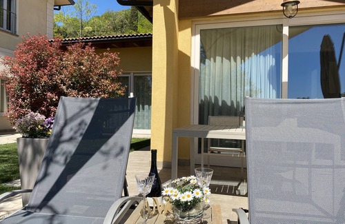 Roe Volciano Casa | Detached house and pool
