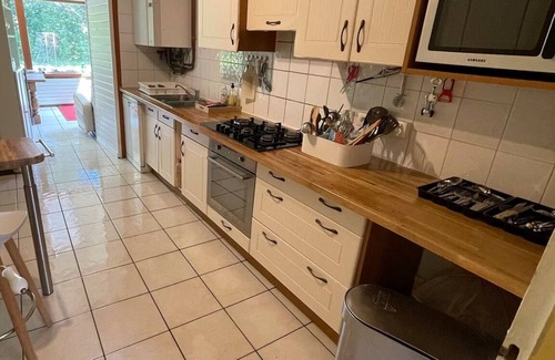 Vannes Casa | Gran casa familiar, piscina climatizada, a 10 minutos a pie del centro de Vannes