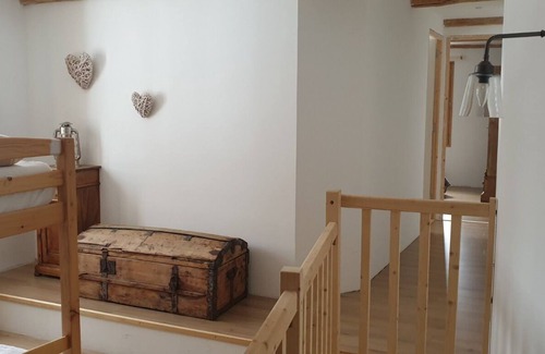 Aiguilles Casa | Detached house in the heart of the village of Aiguilles