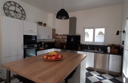 Gonfaron Casa | TOWNHOUSE with garden + swimming pool