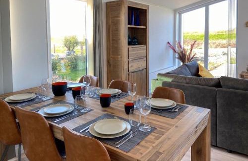 Wemeldinge Casa | Detached House in Zeeland with Scenic Terrace