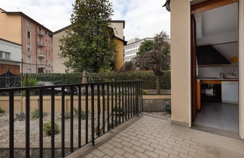 Zona Lancetti Apartamento | Detached house only 550m from Lancetti FS!