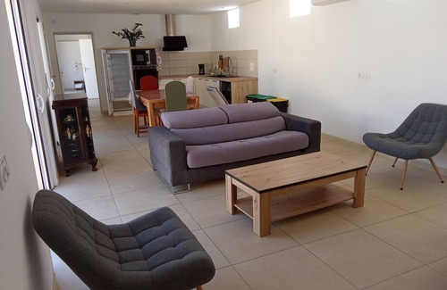 Lignan-sur-Orb Casa | Detached house with private air-conditioned swimming pool pétanque court