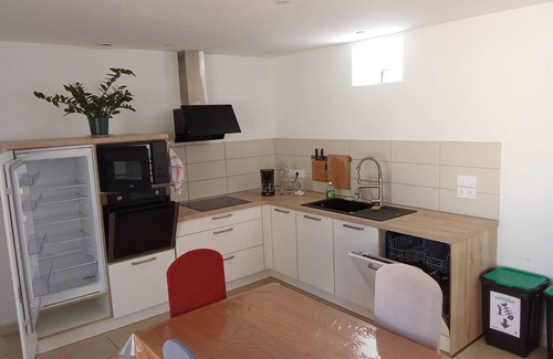 Lignan-sur-Orb Casa | Detached house with private air-conditioned swimming pool pétanque court