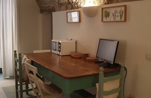 Bosa Historic Centre Casa | Detached house with large equipped terrace, pets welcome