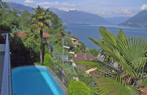 Brissago Casa | Detached house with swimming pool on an elevated hillside with magnificent panoramic views