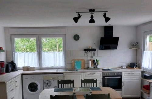 Halbemond Cabina | Detached house with terrace / garden also for dogs